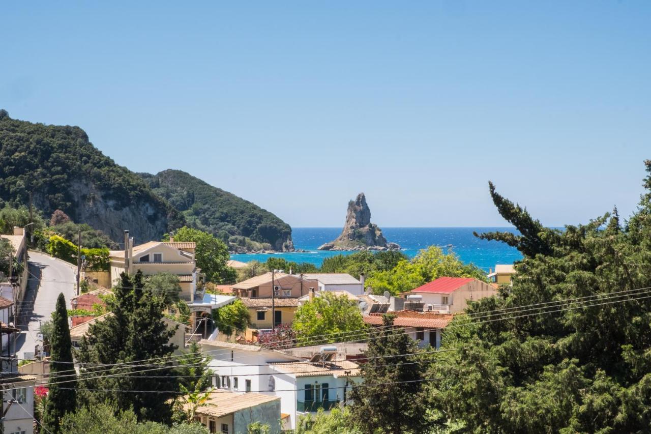 Kadith Studio - Agios Gordios อากิออส กอร์ดิออส ภายนอก รูปภาพ